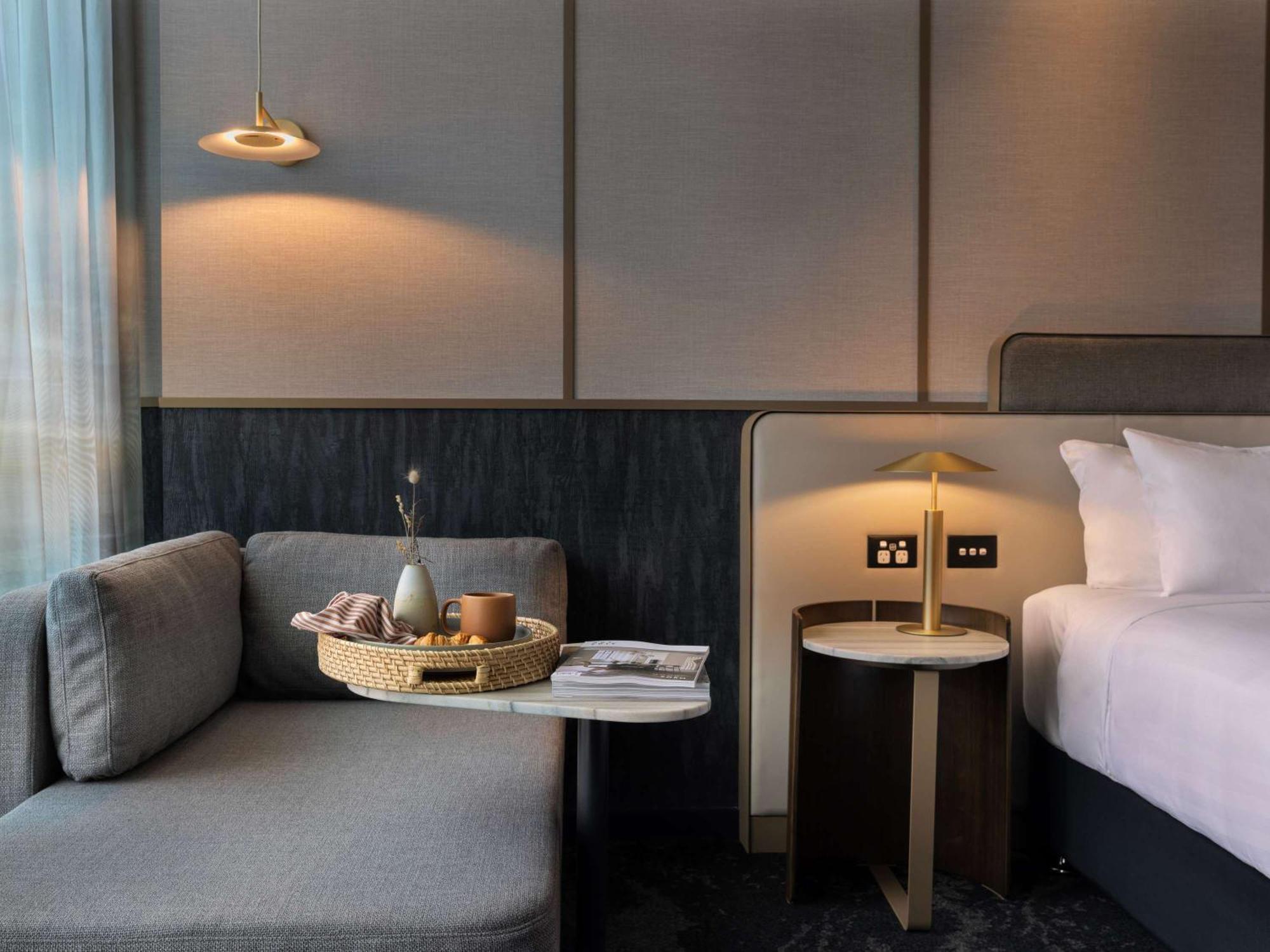 Отель Pullman Auckland Airport Экстерьер фото Deluxe Room