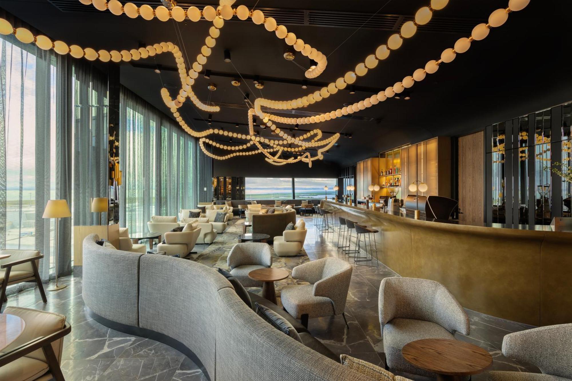 Отель Pullman Auckland Airport Экстерьер фото The lounge at the airport